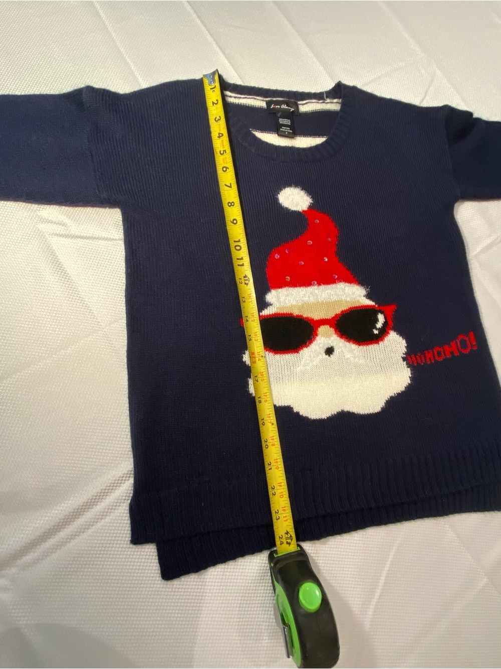 Christmas Santa Graphic Sweater with Red Accents size medium - Picture 3 of 12